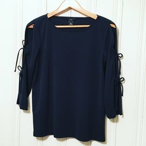 Ann Taylor factory dark emerald green blouse